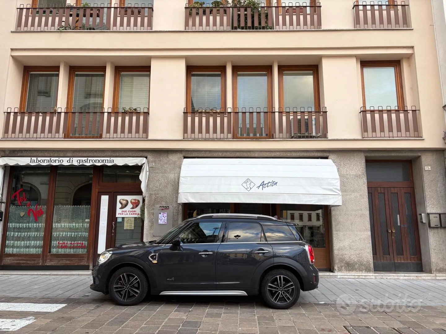 Mini Countryman 2019 photo 2