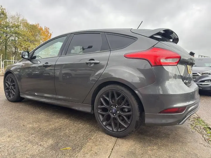 Ford Focus 2018 photo 4
