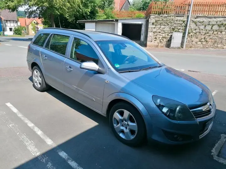 Opel Astra H