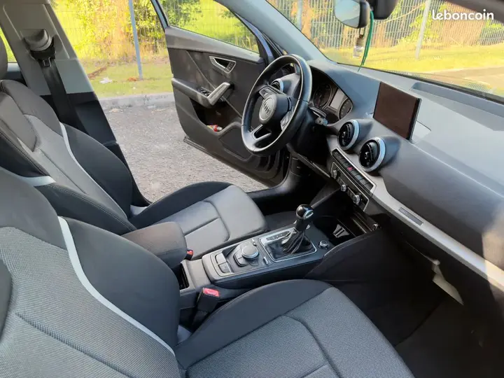 Audi Q2 2021 photo 3