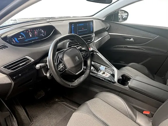 Peugeot 5008 2021 photo 5