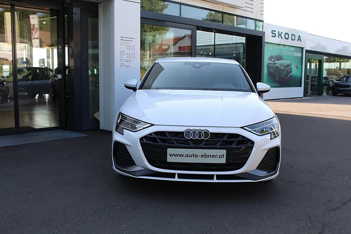 Audi A3 2025 photo 2