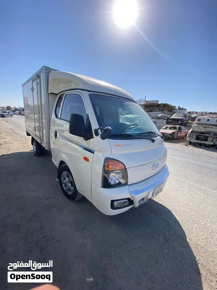 Hyundai Porter 2013 photo 2