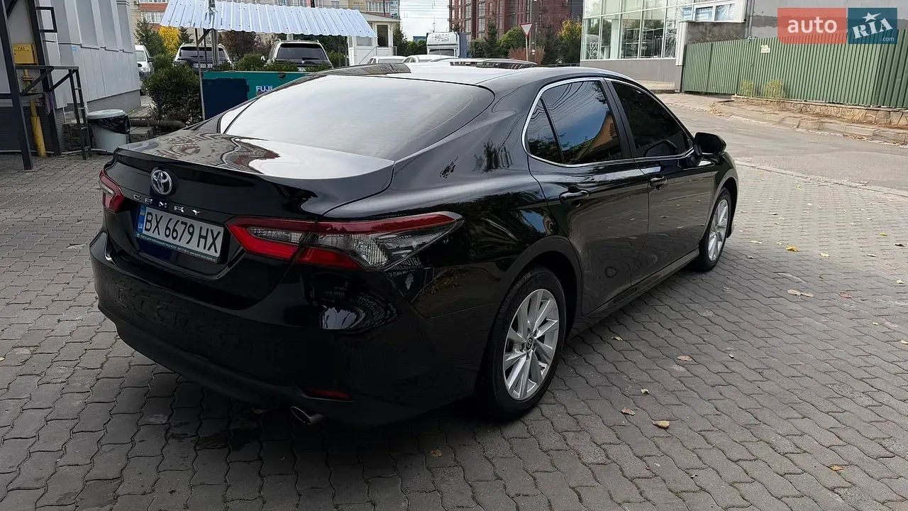 Toyota Camry 2023 photo 5
