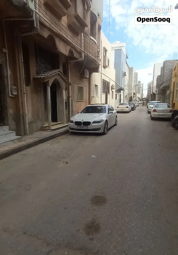 BMW 5 Series 2012 photo 3