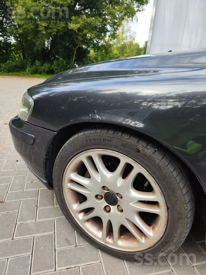 Volvo V70 2002 photo 4