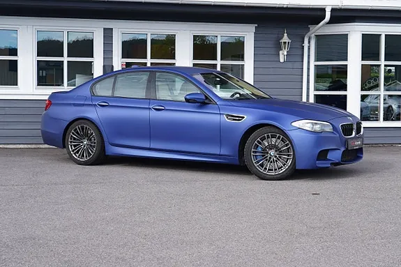 BMW M5 2013 photo 4