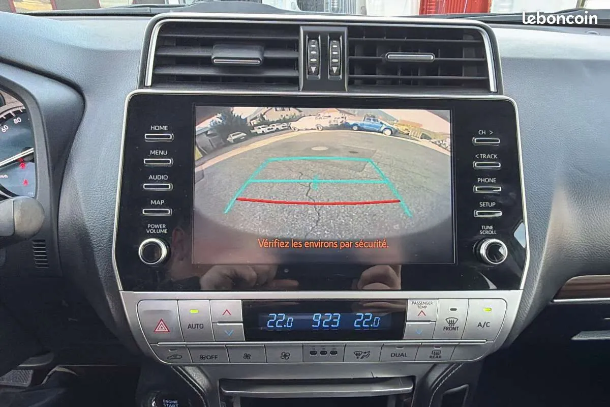 Toyota Land Cruiser 2022 photo 5
