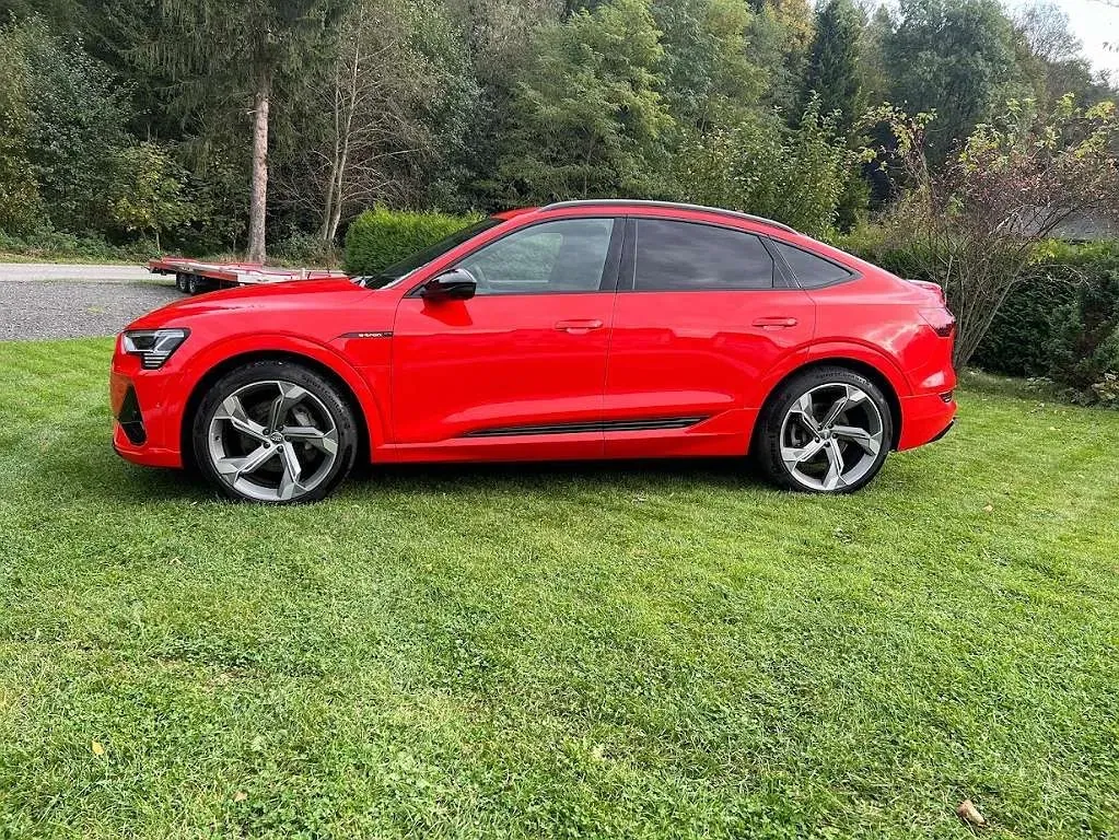 Audi E-Tron 2021 photo 3