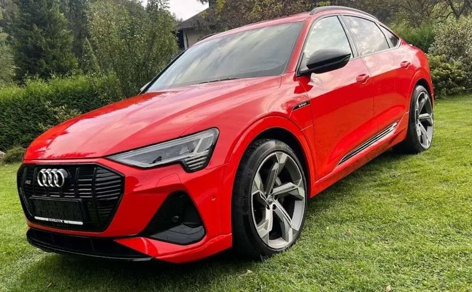 Audi E-Tron