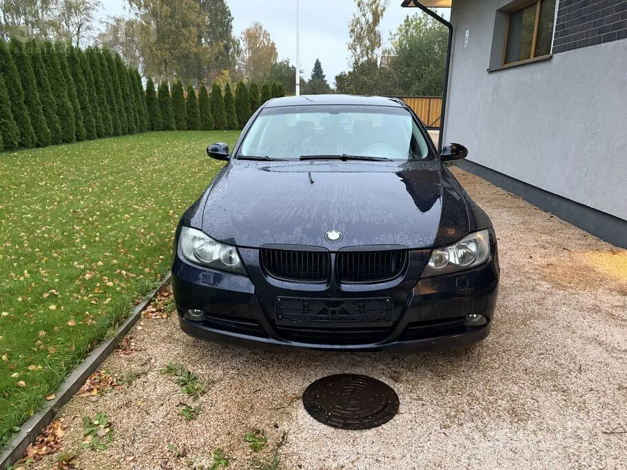 BMW 325