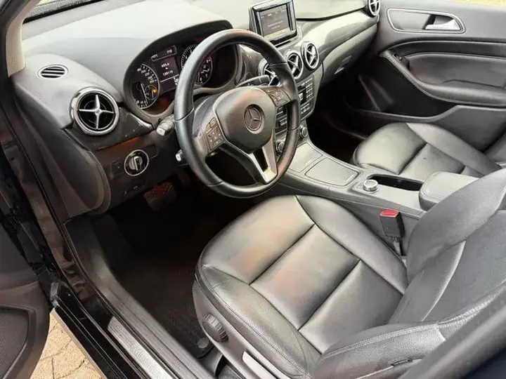 Mercedes-Benz B-Class 2014 photo 3