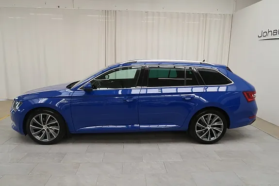 Skoda Superb 2019 photo 2