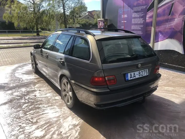 BMW 330 2003 photo 3