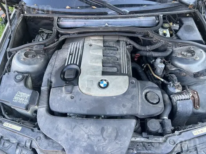 BMW 330 2003 photo 5
