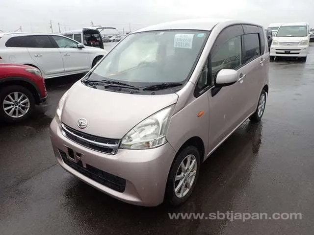 Daihatsu Move X 2013 photo 2