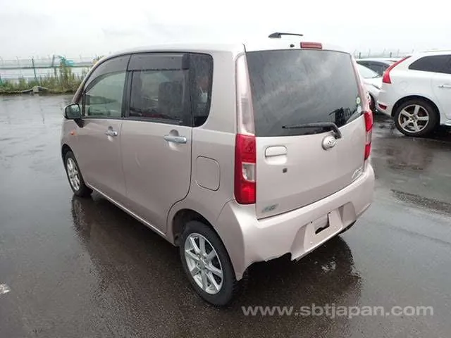 Daihatsu Move X 2013 photo 3