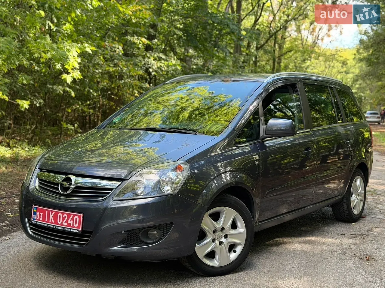 Opel Zafira 2011 photo 4