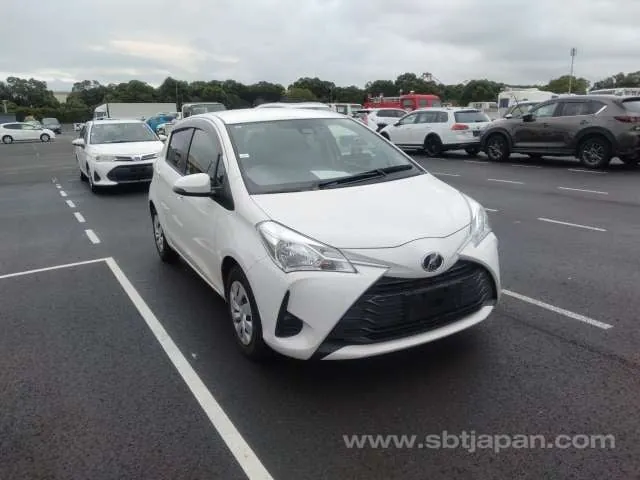 Toyota Vitz F