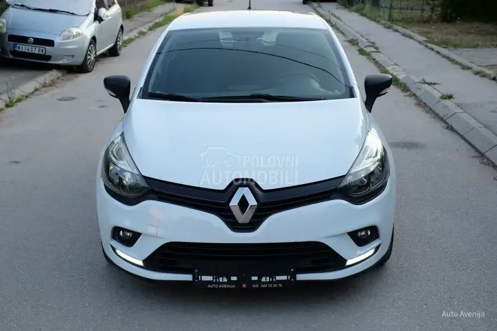 Renault Clio 2016 photo 2