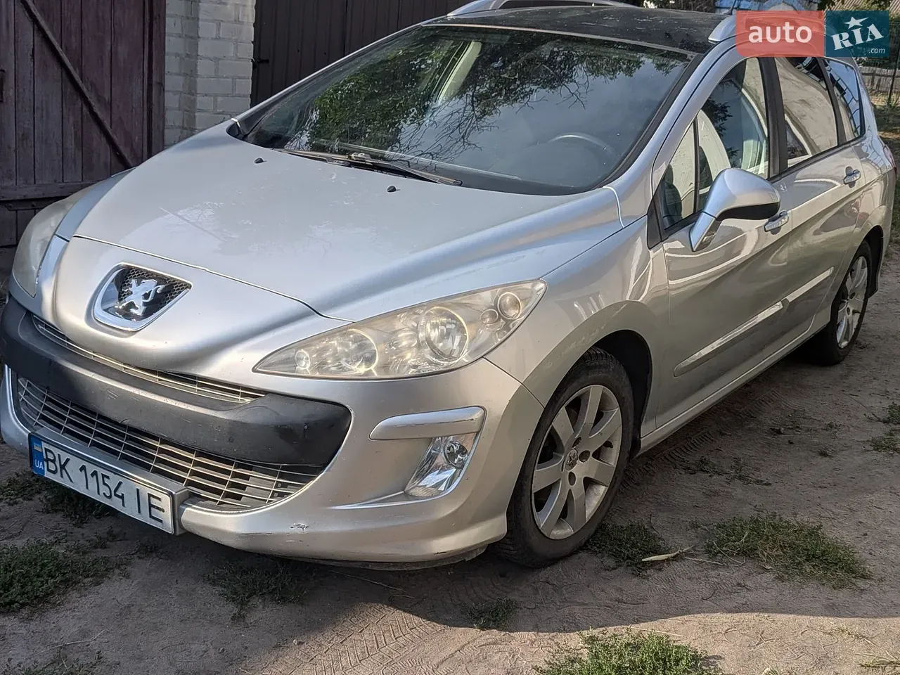 Peugeot 308 2010 photo 2