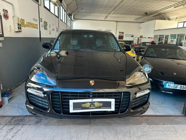 Porsche Cayenne 2008 photo 2