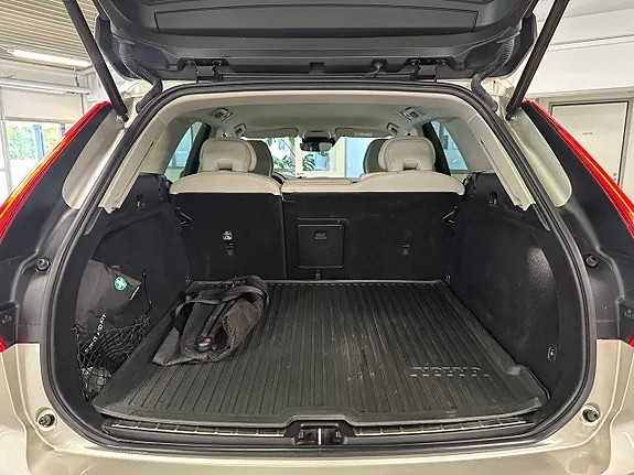 Volvo Xc60 2021 photo 5