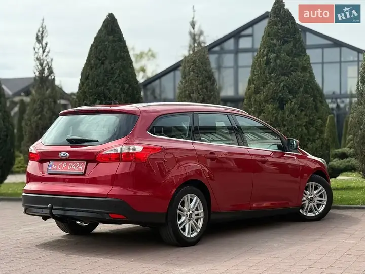 Ford Focus 2012 photo 4