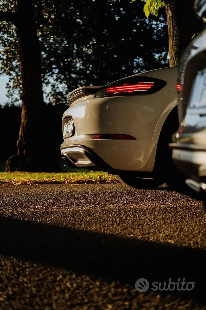 Porsche 718 Boxster 2016 photo 2