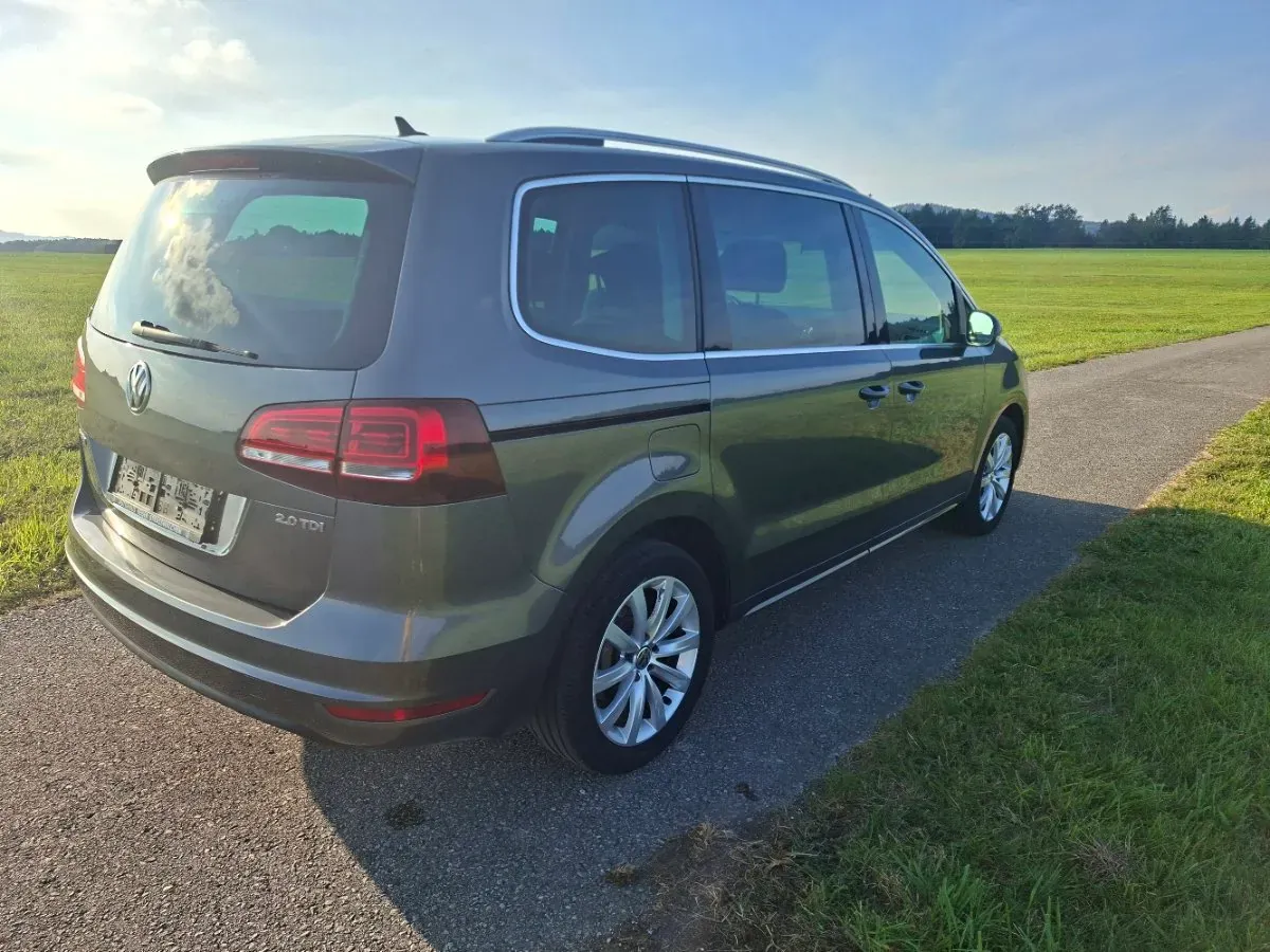 Volkswagen Sharan 2016 photo 2