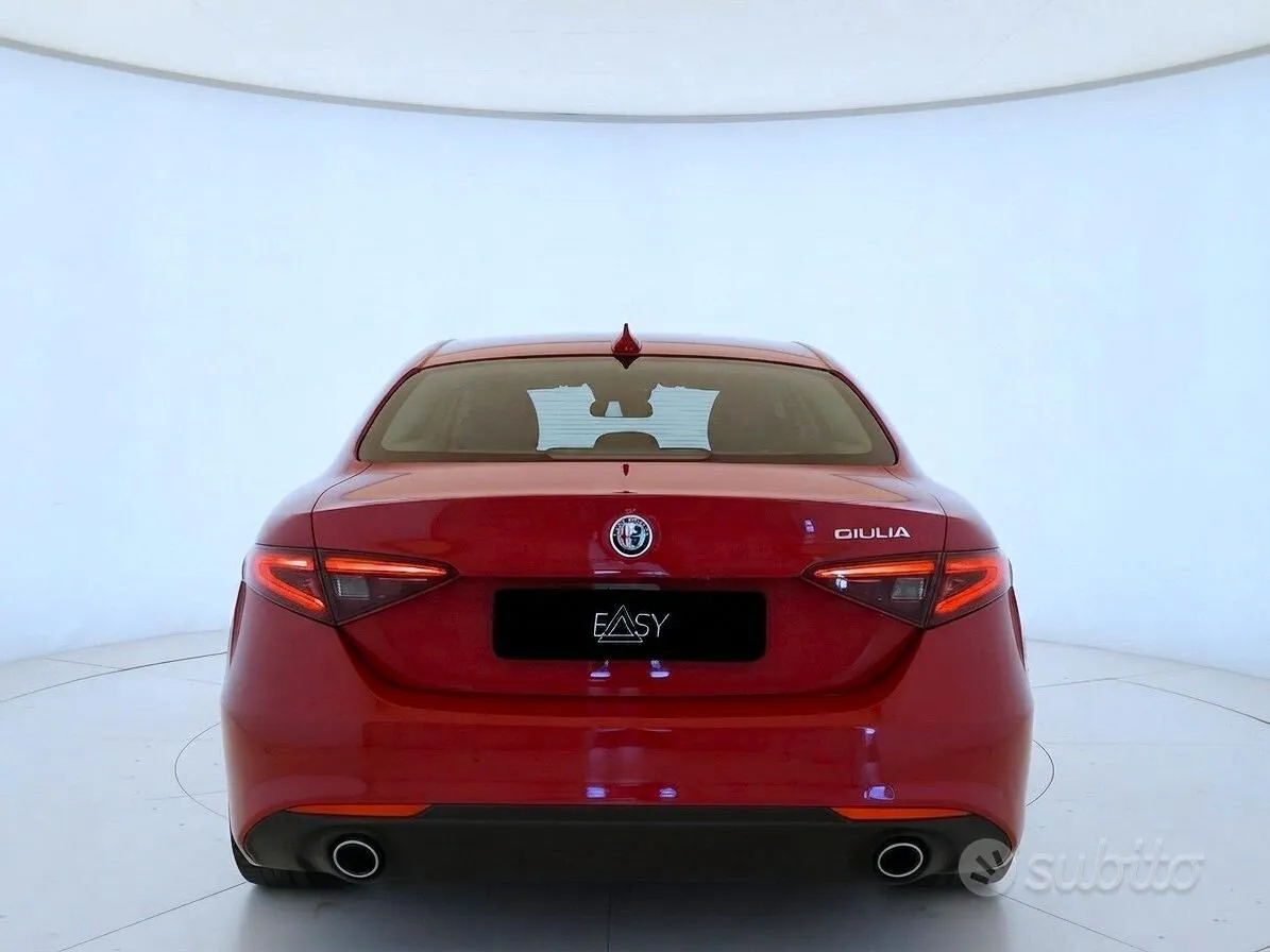 Alfa Romeo Giulia 2016 photo 5