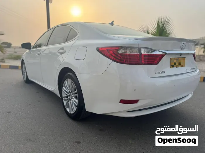 Lexus Es 350 2013 photo 4