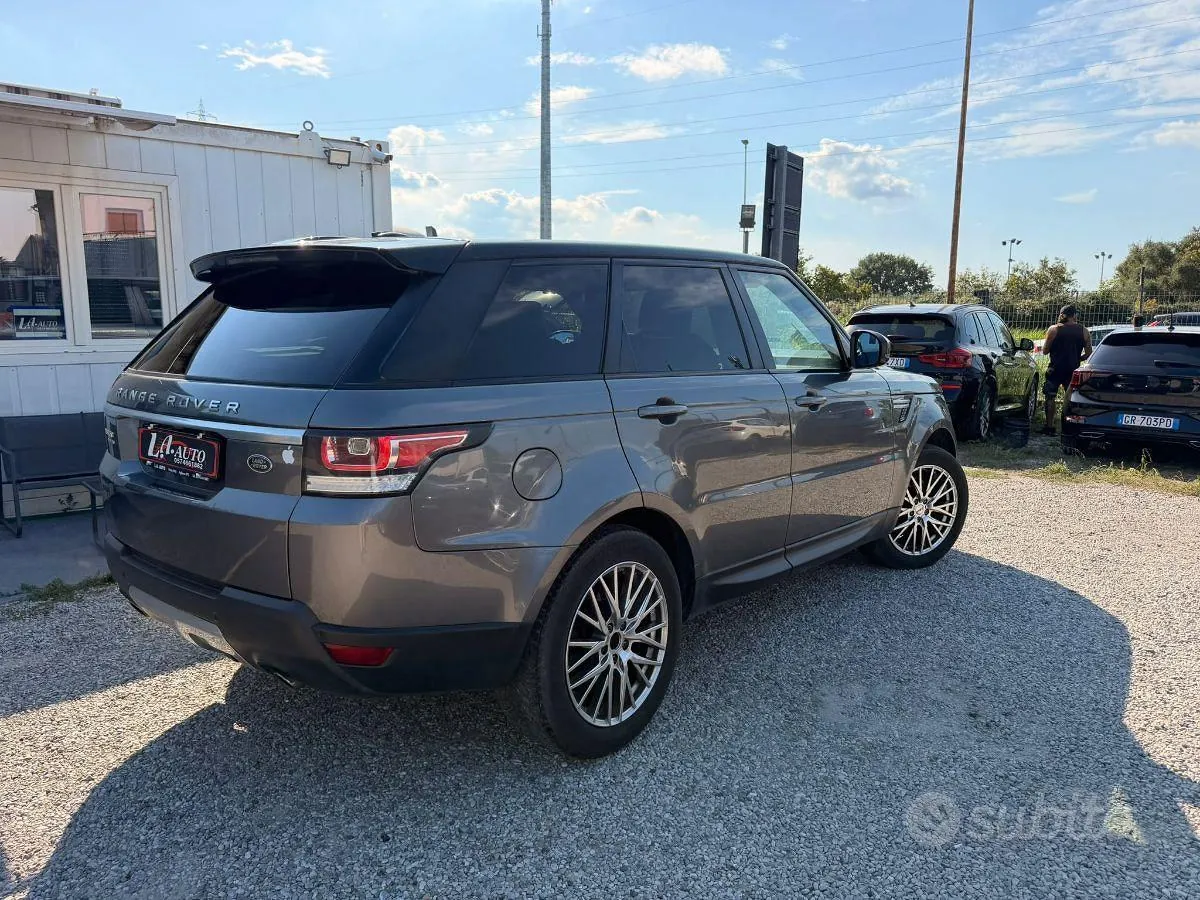 Land Rover Range Rover Sport 2015 photo 4