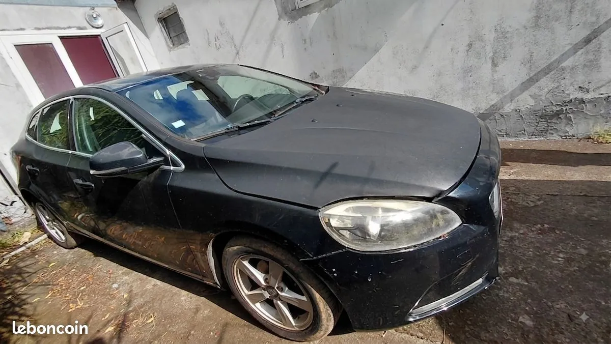 Volvo V40 2013 photo 3