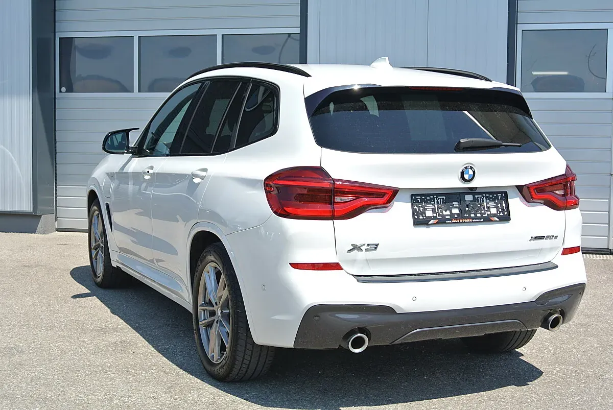 BMW X3 2021 photo 2