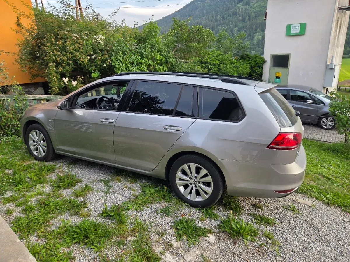 Volkswagen Golf 2015 photo 2
