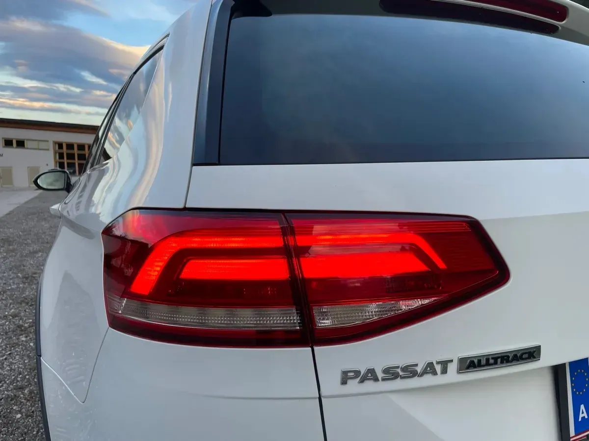 Volkswagen Passat 2018 photo 3
