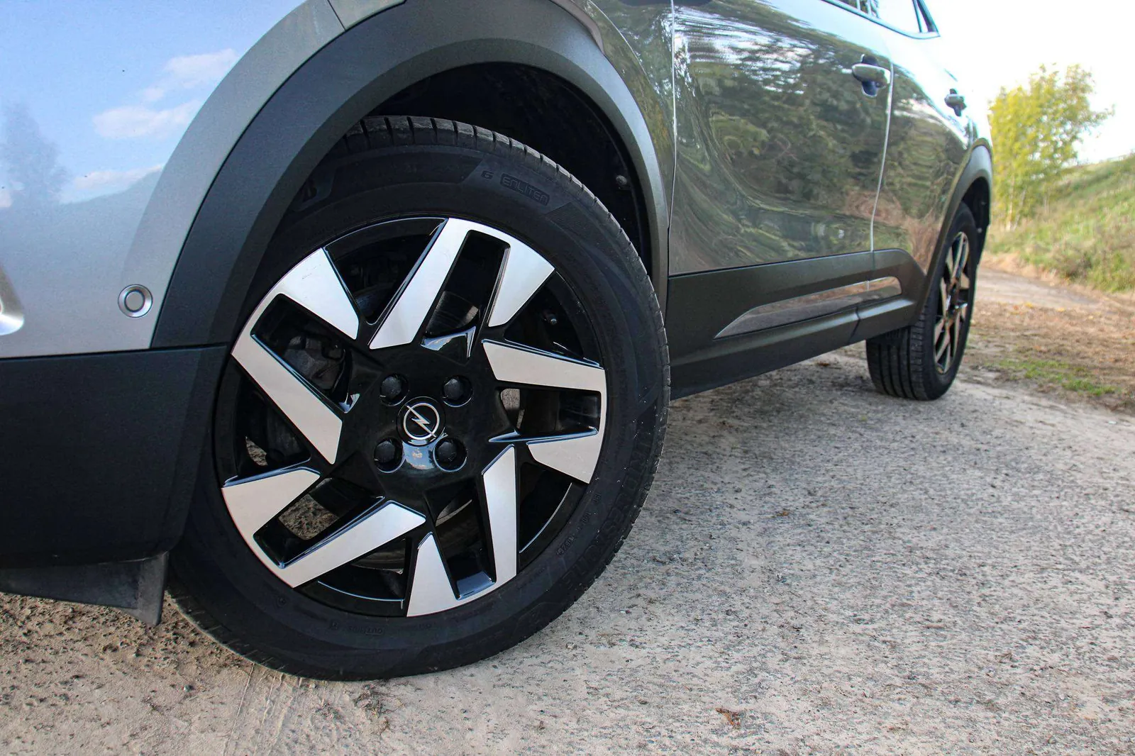 Opel Mokka-E 2021 photo 4