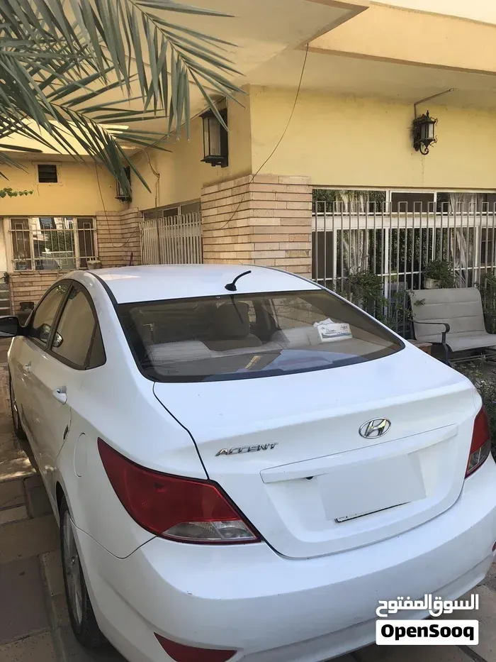 Hyundai Accent 2016 photo 3