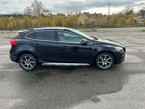 Volvo V40 2015 photo 3