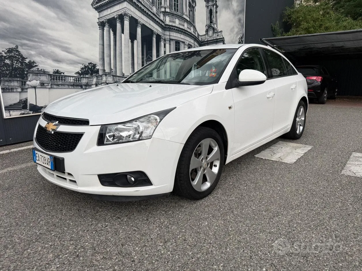 Chevrolet Cruze 2010 photo 3