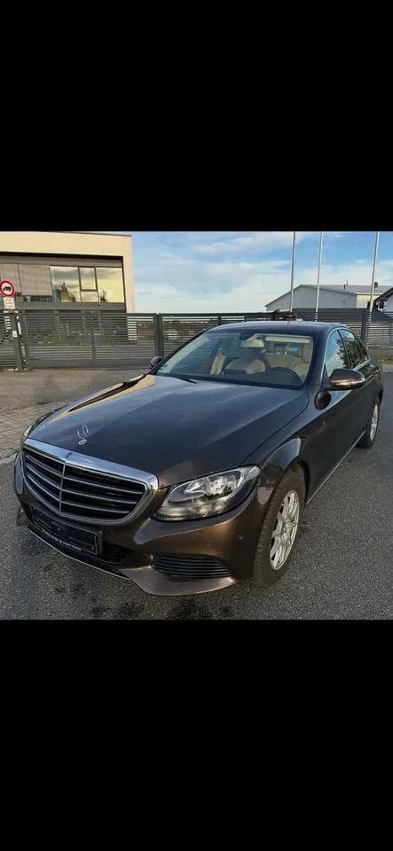 Mercedes-Benz C 200