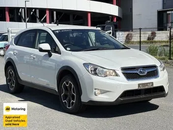 Subaru Xv 2014 photo 2