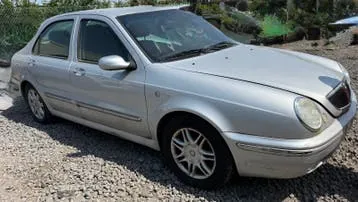 Lancia Lybra