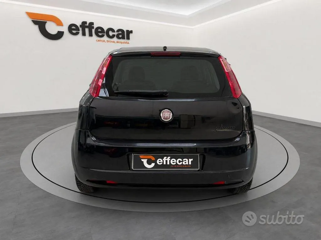 Fiat Grande Punto 2009 photo 5