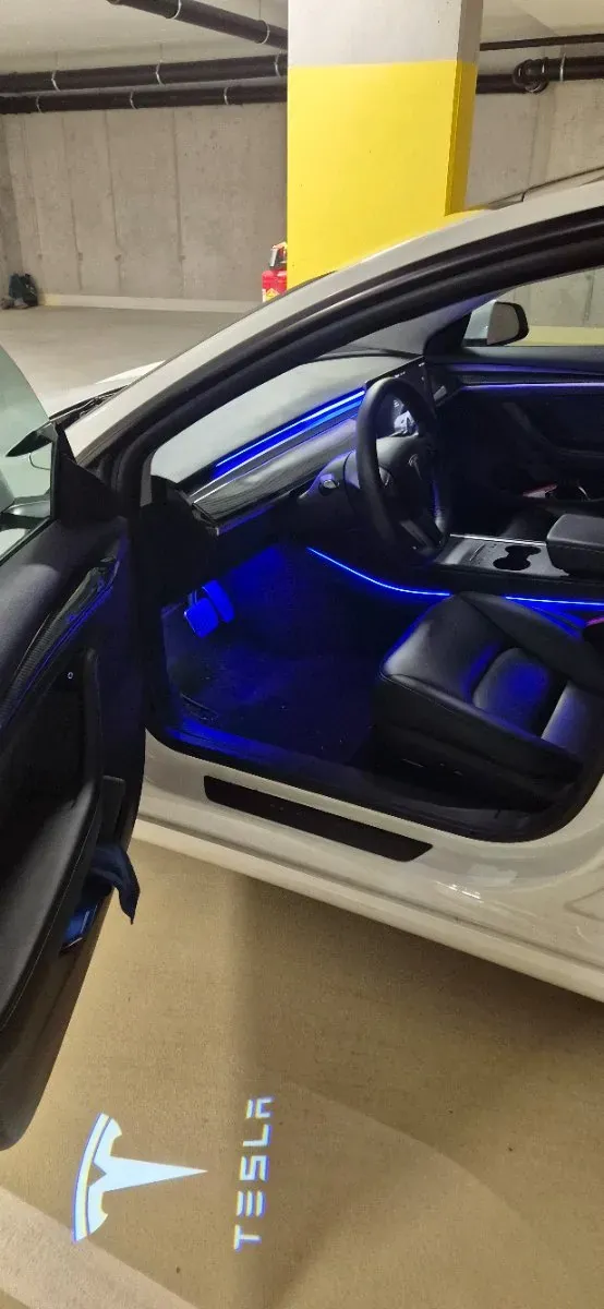 Tesla Model 3 2022 photo 3