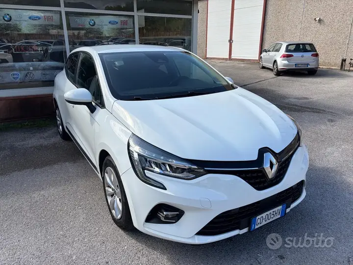 Renault Clio 2020 photo 2