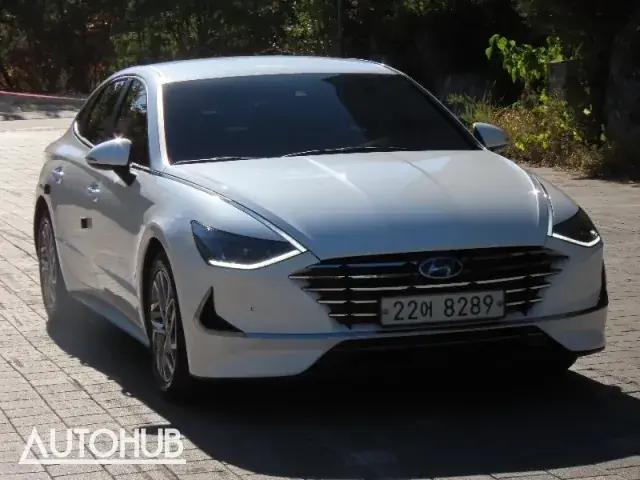 Hyundai Sonata 2019 photo 2