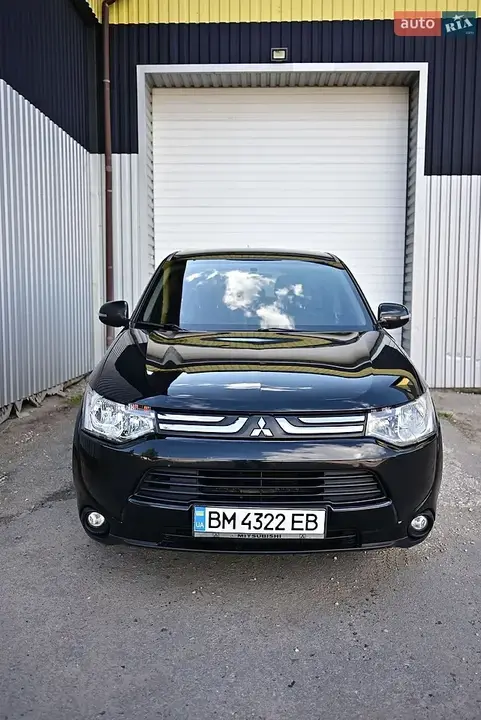 Mitsubishi Outlander 2013 photo 3