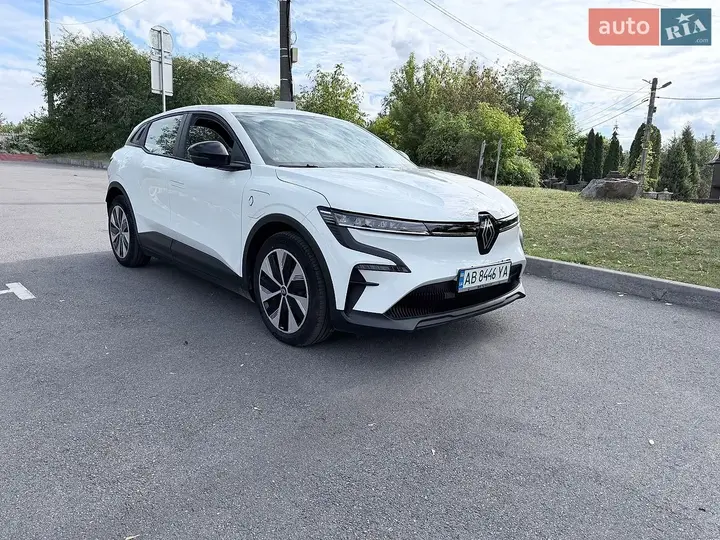 Renault Megane 2022 photo 2